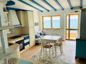 Отель Sea View Appartment with bicycles and stand-up paddle, Капо Дорландо